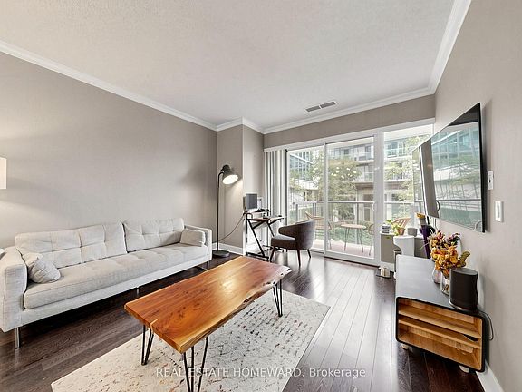 2nd image of 90 Stadium Rd #201