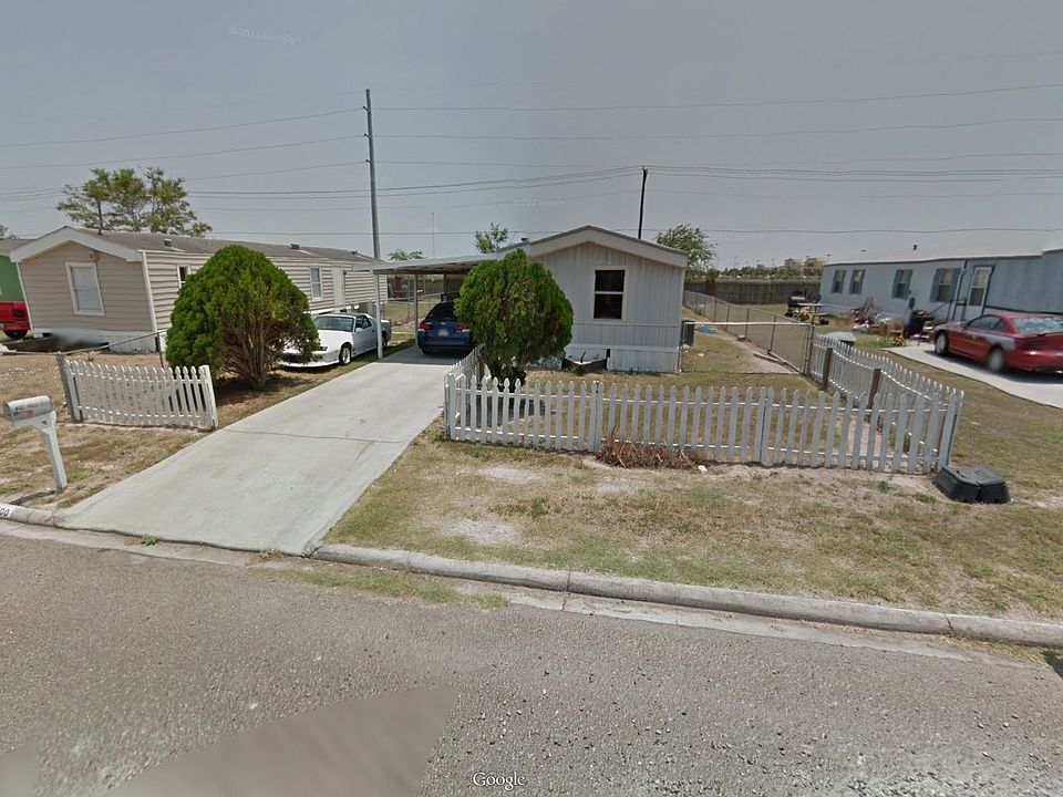 1st image of 700 Lynn Dr