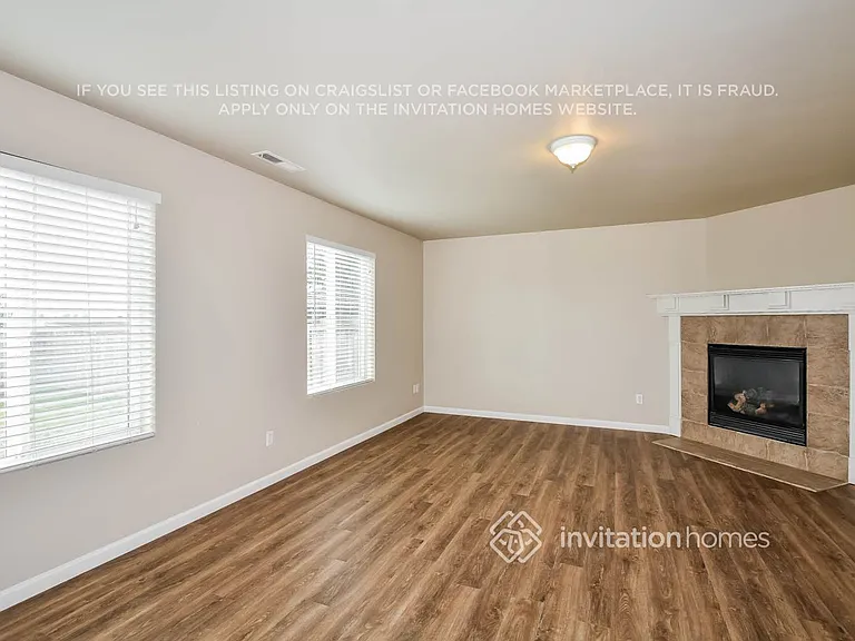 5019 200th Street Ct E — Photo 8