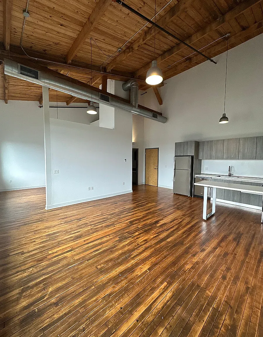 1 bed, 650 sqft, $1,925 — Photo 2