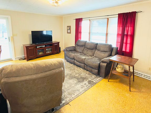 4th image of 5271 Tobacco Road