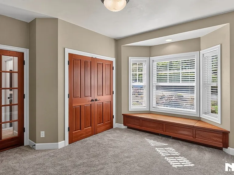 453 Dellwood Dr — Photo 26