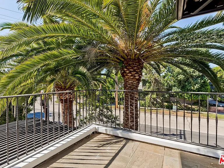 2890 Forrester Dr — Photo 28