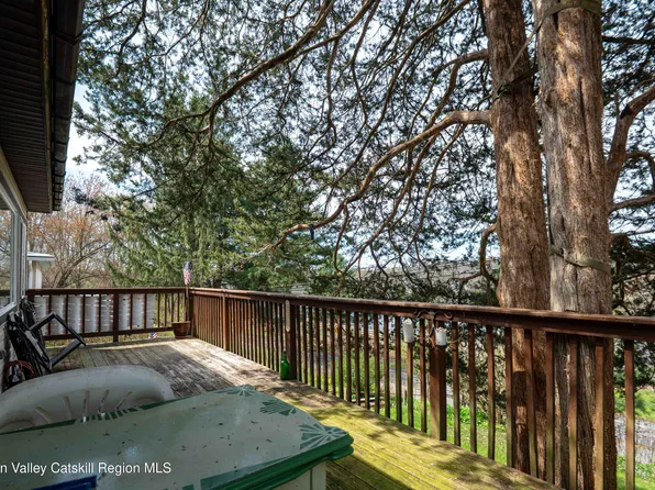 3814 New York 203, Valatie, NY 12184