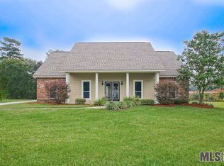 16172 Ole Homestead Ln, Prairieville, LA 70769
