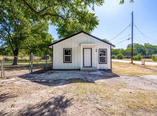 1602 N Brazos Ave, Cleburne, TX 76031
