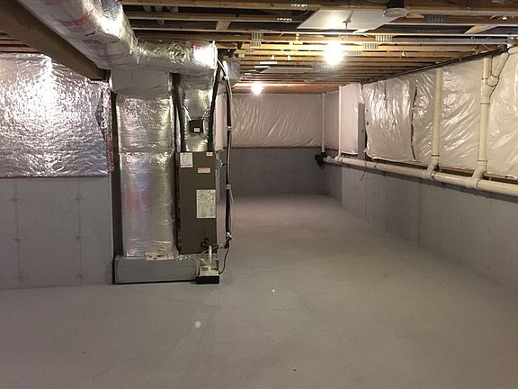 5th image of 13 Meadow Way