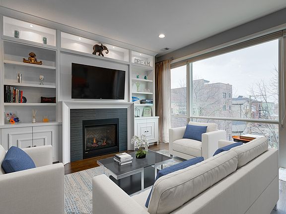 4th image of 513 N Claremont Ave #3S