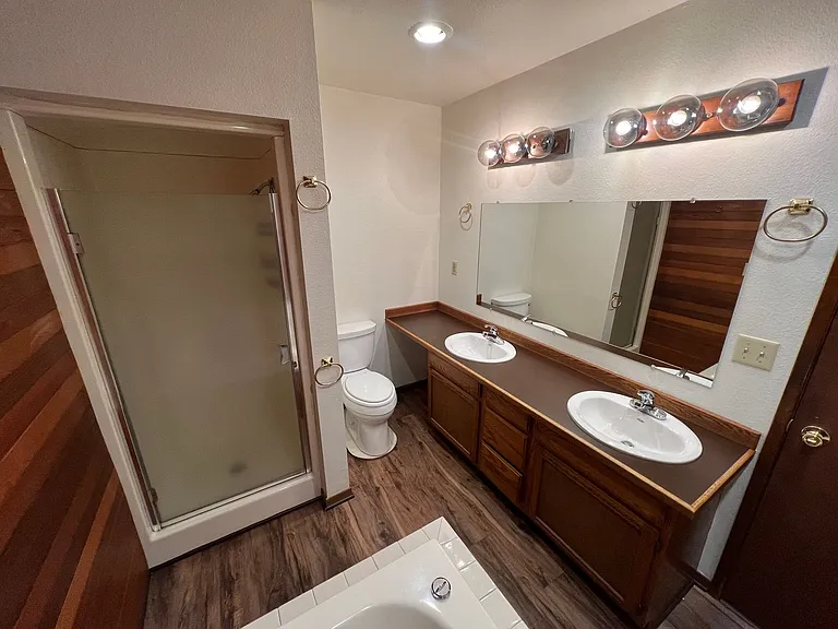 3566 Halifax Sq SE #13 — Photo 12