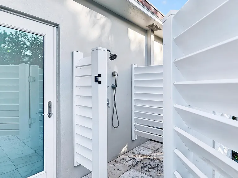 107 E Inlet Dr — Photo 55