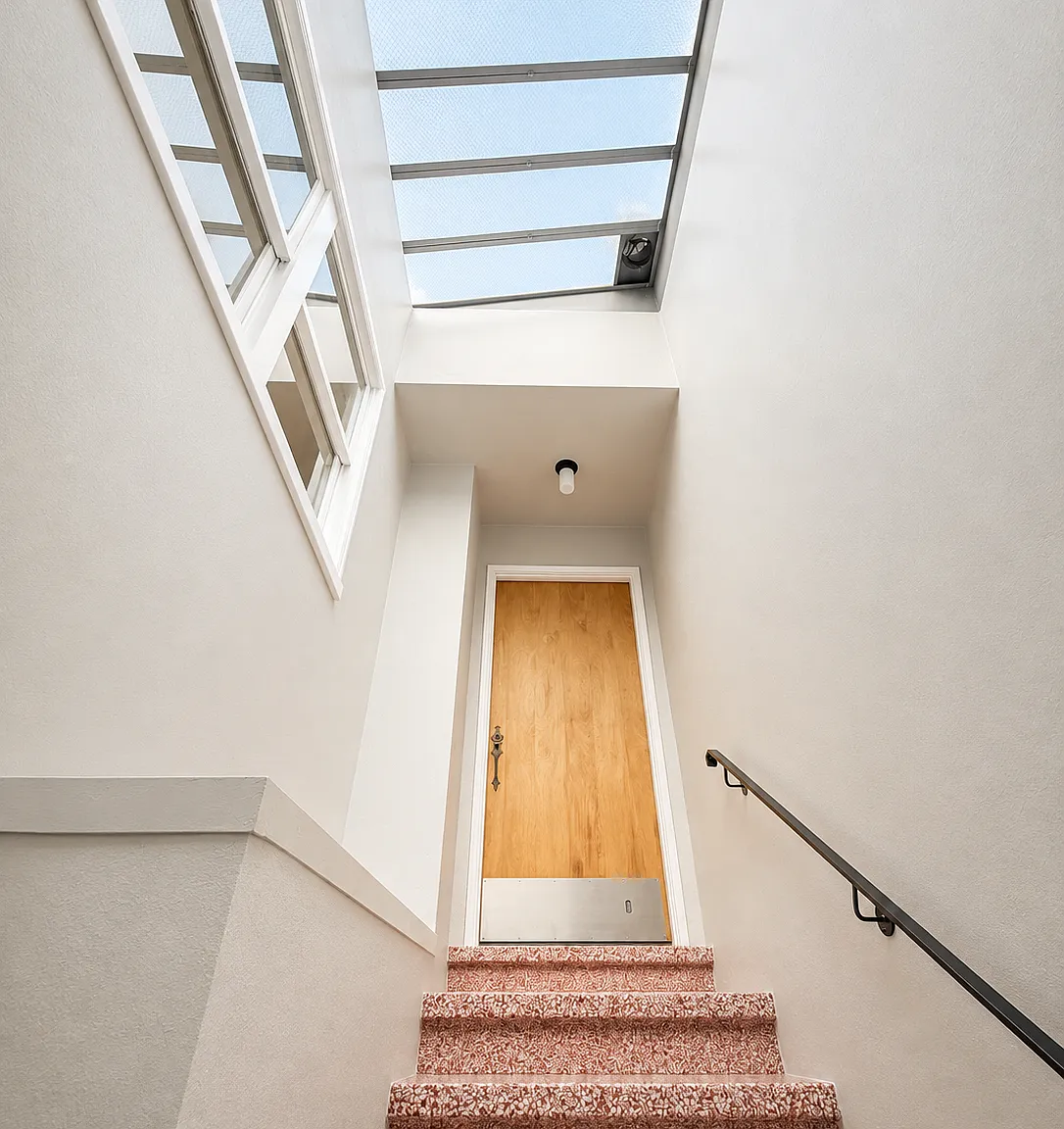 2 bed, 1250 sqft, $5,000 — Photo 3