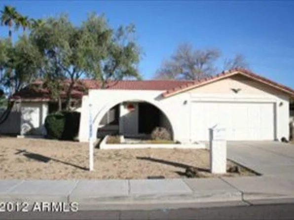 5720 W Greenbriar Dr, Glendale, AZ 85308