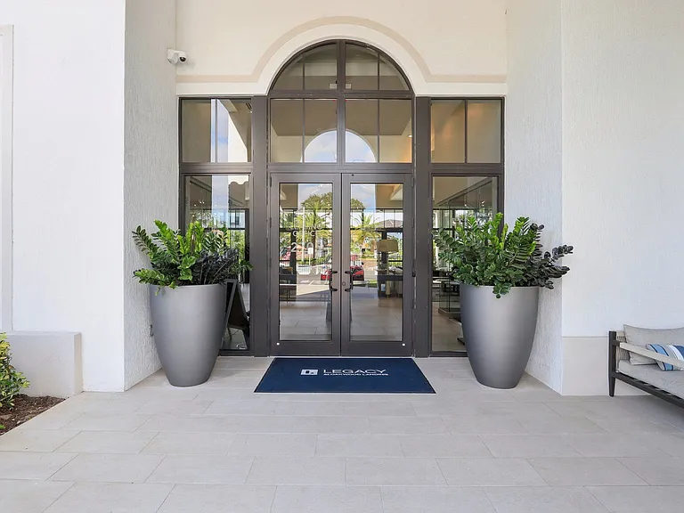 Legacy at Oakwood Landing — Photo 26