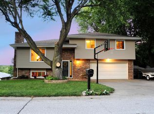 217 Wildwood Rd, Council Bluffs, IA 51503