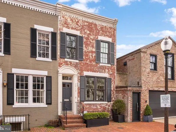 2912 Dumbarton St NW, Washington, DC 20007