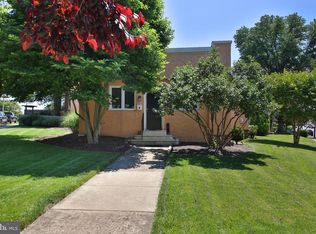 547 Gibson Ave, Hollywood, PA 19046