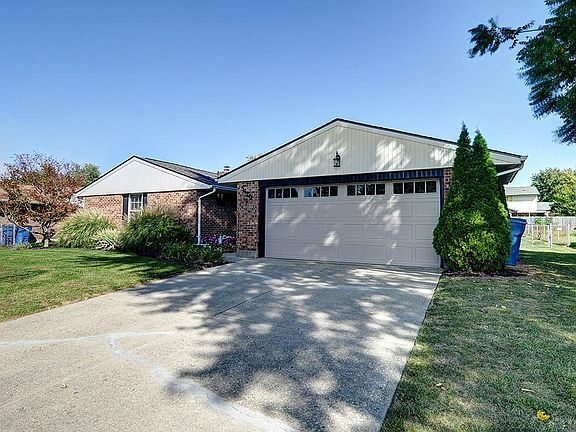 2nd image of 5429 Woodgate Dr
