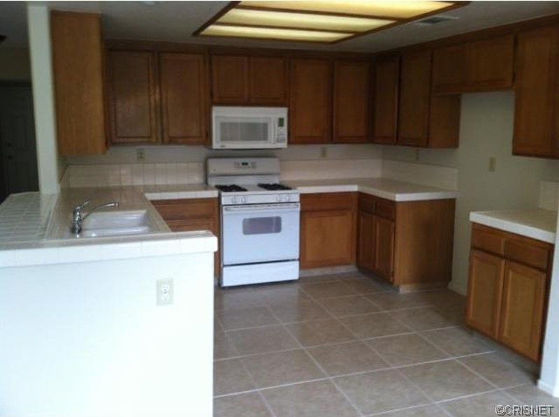 2nd image of 39530 Rowan Ct