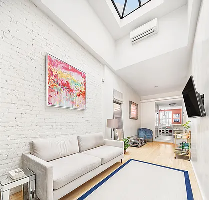 Sold by Compass | media 5