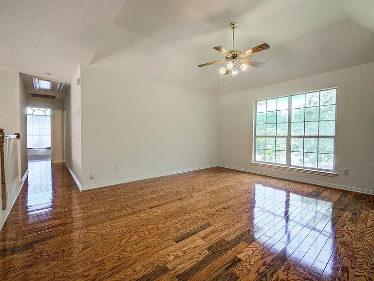 8317 Pommel Dr — Photo 15