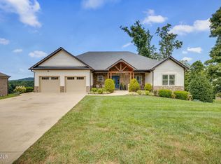 823 Hales Chapel Rd, Gray, TN 37615
