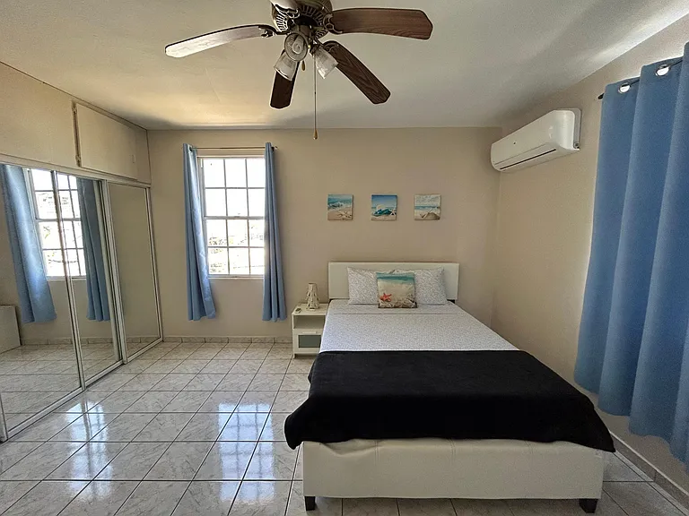 24 Urb Villamar Calle Palmar Sur #C — Photo 17
