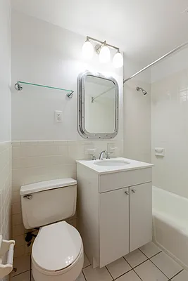 Rented by Mirador Real Estate | media 4