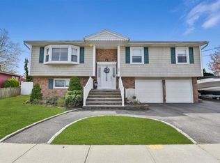 686 Fishermans Rd., Baldwin, NY 11510