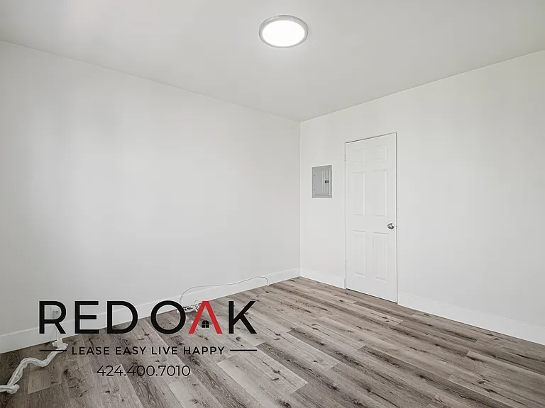 2417 W Vernon Ave #2421-1/2 — Photo 9