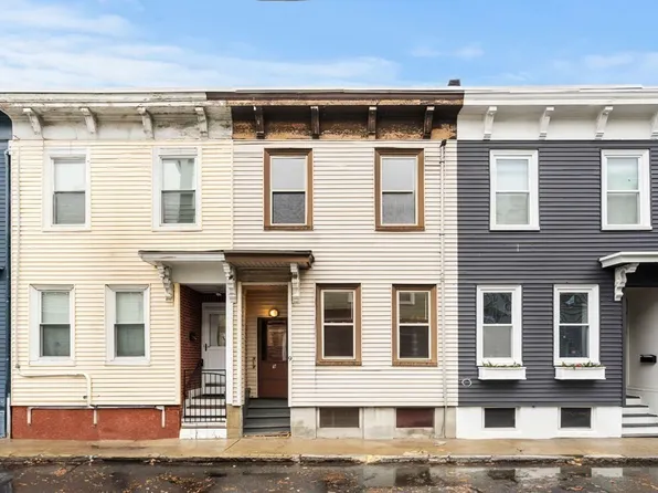 9 7th St, Cambridge, MA 02141