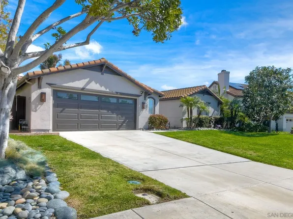 7992 Grado El Tupelo, Carlsbad, CA 92009