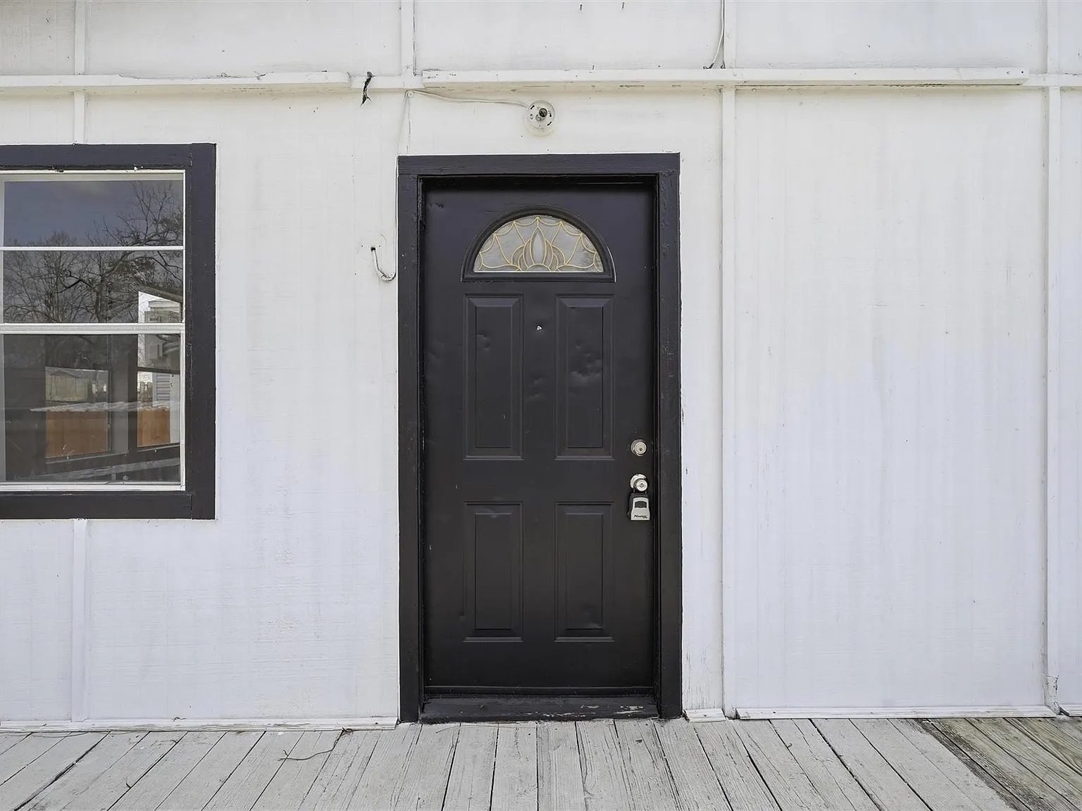 2 bed, 1.0 bath, 1500 sqft, $900 — Photo 3