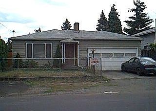 2nd image of 5312 SE Henderson St