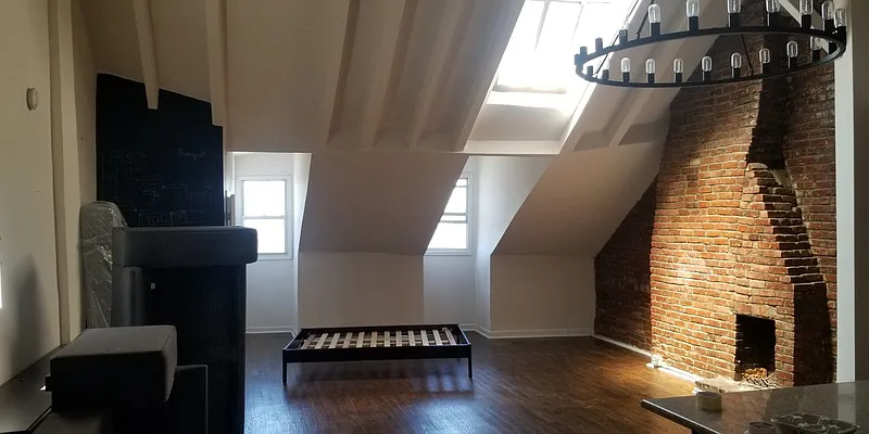 Rented by Salon Realty Corp | media 4