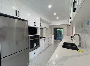 49 Ambercroft Blvd, Toronto, ON M1W 2Z6