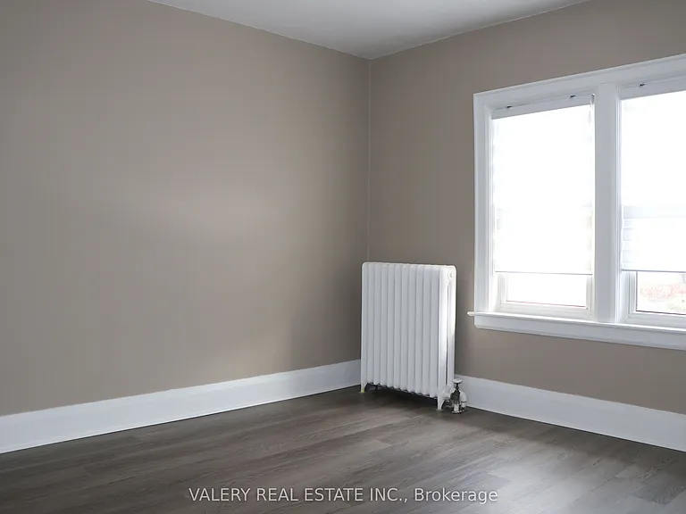 207 Oakwood Ave — Photo 20