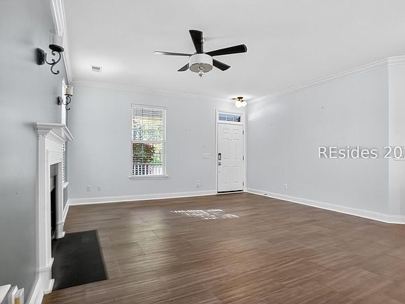 3rd image of 100 9th Ave