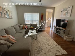 1703 Highland Ave APT 2, Knoxville, TN 37916