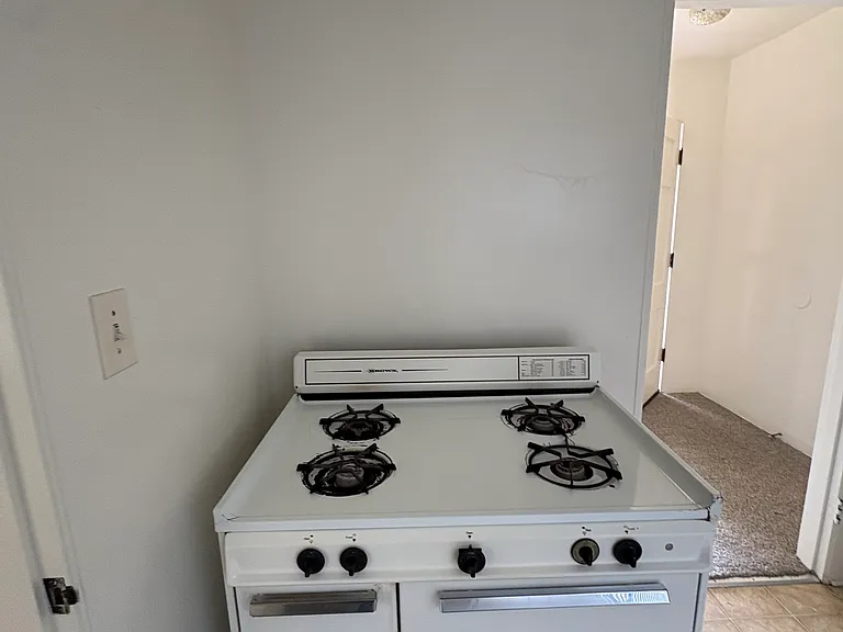 501 E Carrillo St #503 — Photo 11