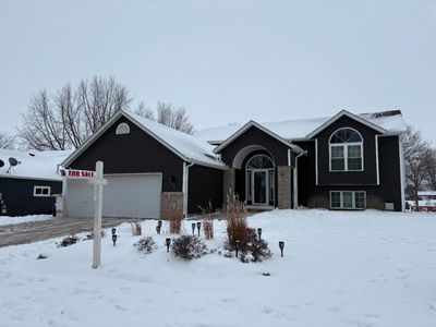 300 7th St SW, Plainview, MN, 55964