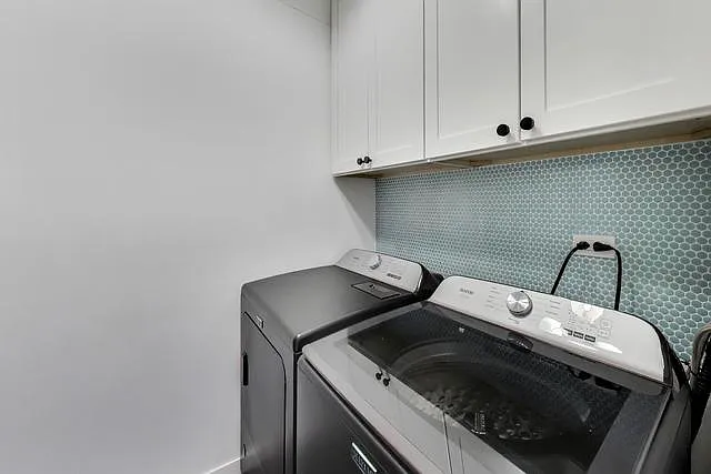 2649 Crawford Ave — Photo 32