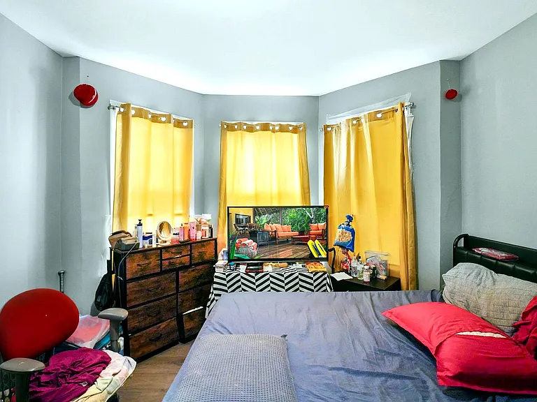 550 Norwood St #2 — Photo 9