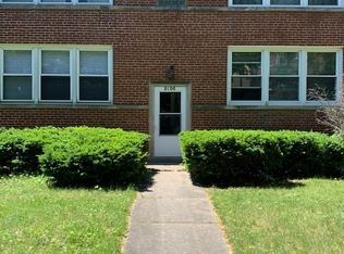 9106 Kilpatrick Ave #1A, Skokie, IL 60076