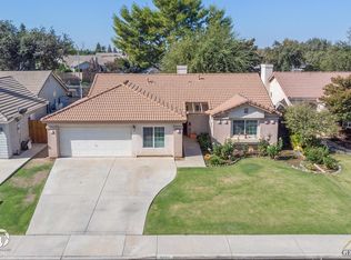 3601 Southpass Dr, Bakersfield, CA 93312
