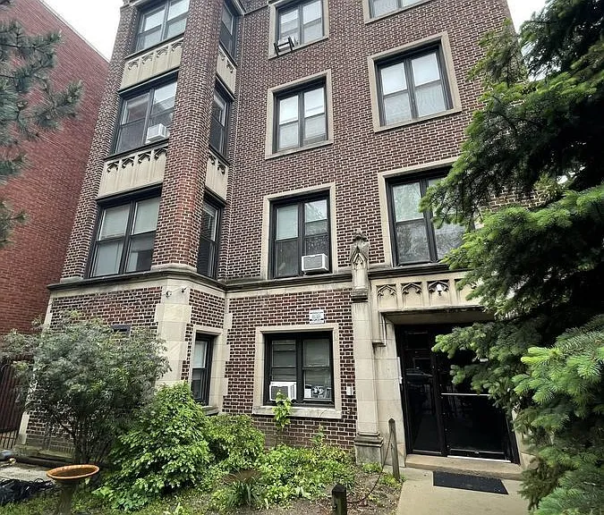 4450 N Ashland Ave #202 — Photo 7