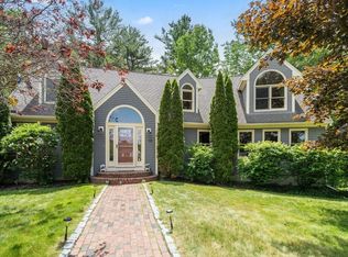 85 Green Meadow Ct, Northbridge, MA 01534