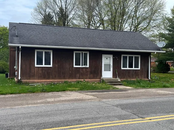 137 Marshall St, Ceresco, MI 49033