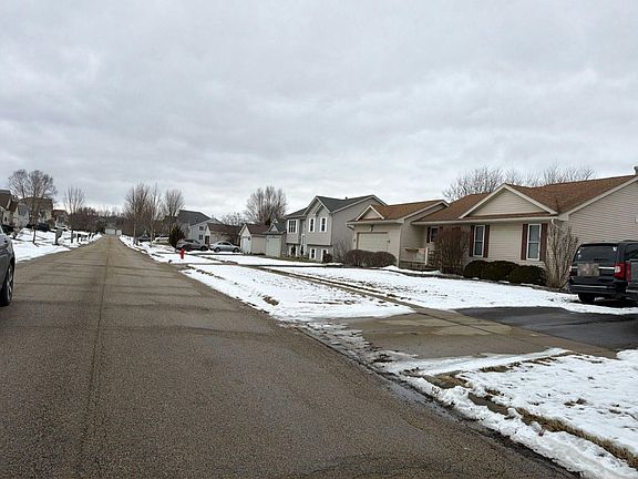 5th image of 612 Wimbleton Trl