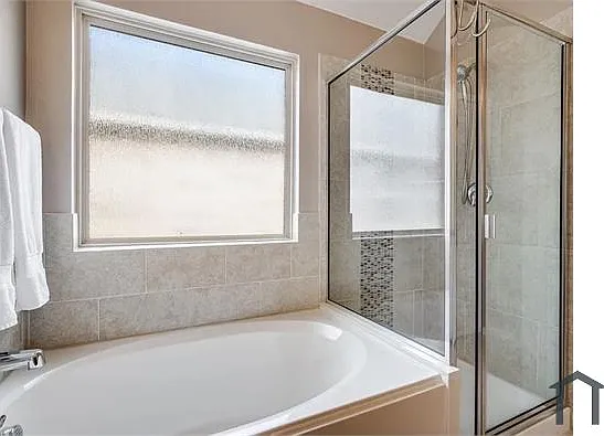 1525 Acmite Ave — Photo 4