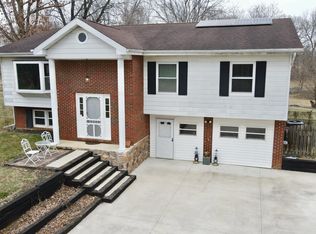 199 Brannon Ln, Charles Town, WV 25414